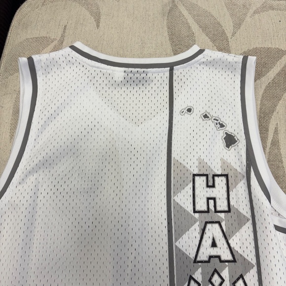 BLESSED * Hawaiian Muscle Shirt * Size Large* Jersey - Picture 4 of 6